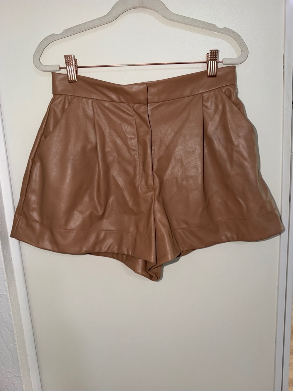 ASOS Designs High-Rise Faux Leather Women’s Shorts in Dark Tan | 6